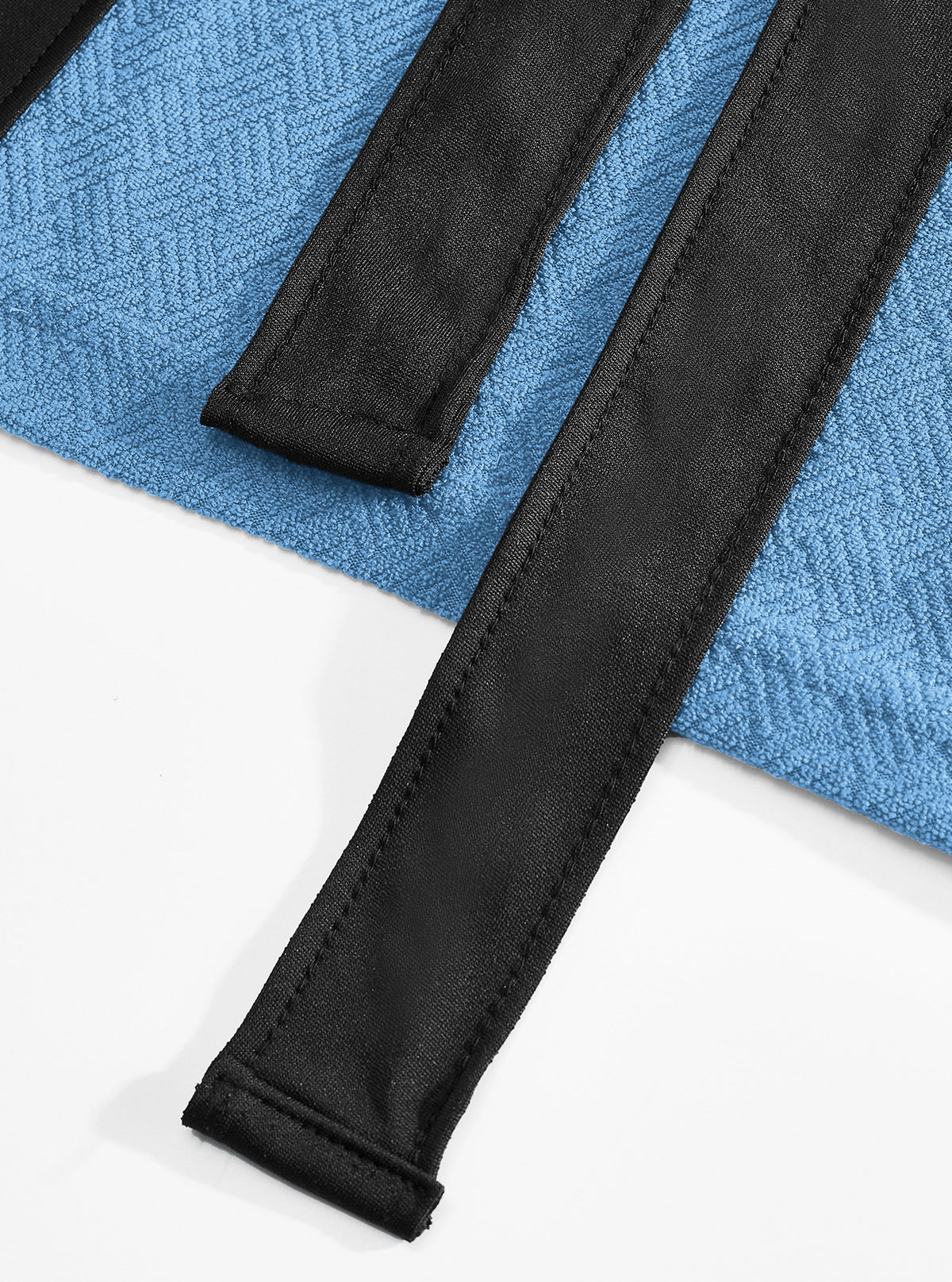 Black tie belt and reinforced stitching on the blue terry bathrobe
